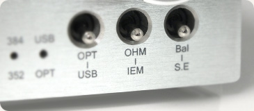 DSD256 & PCM 24bit/384kHzバランス駆動/標準シングルエンド両対 USB